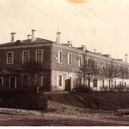 Suhharka kasarmu ehk Mäe kasarmu